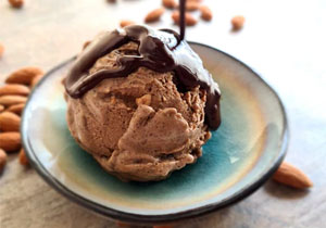Artiserie, Plant Based Gelato 'Super Coffee Fudgilistic Crunchy Almondocious' (sweetened with Jaggery)